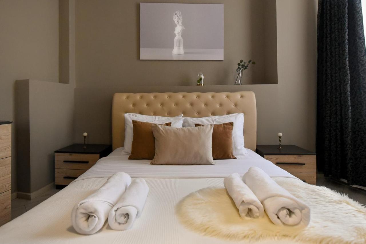 Amazing Location & Elegant Apt - Old Town Appartamento Bucarest Esterno foto